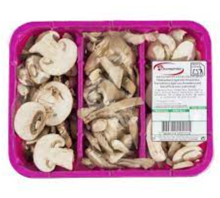 Setas con ajos y perejil, huevos a la plancha y arroz basmati.